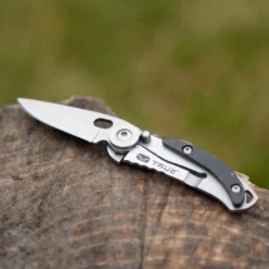 Accessories True Utility Skeletonknife